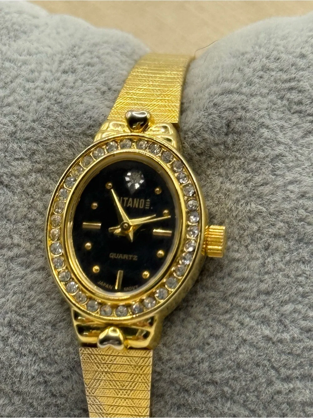 Vintage Citano Gold-tone Women's Quartz Dress Watch with Black Dial